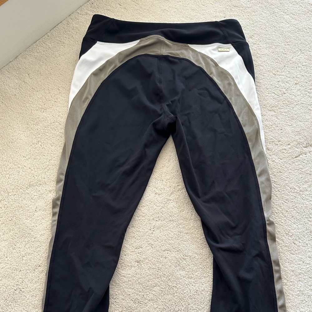 ALALA BOLD TIGHT - Picture 5 of 6